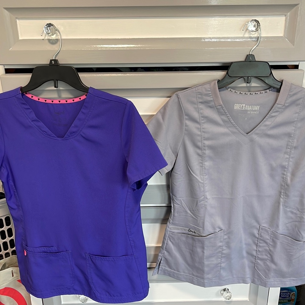 Woman’s scrub tops (2)